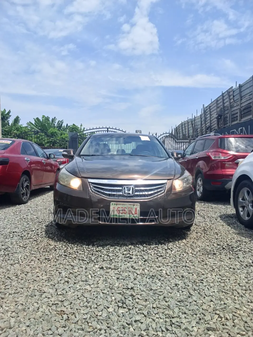 Honda Accord 2.0 Sedan Automatic 2012 Brown