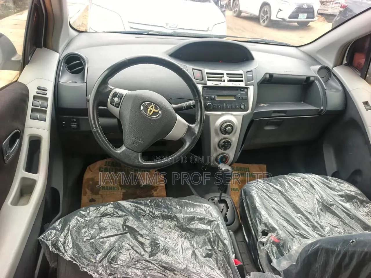 Toyota Yaris 1.3 VVT-i Automatic 2008 White