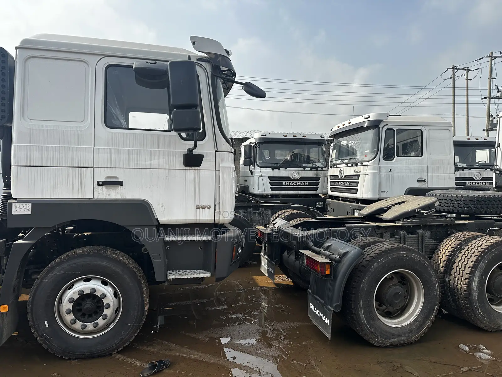 Brand New Shacman Tractor Head