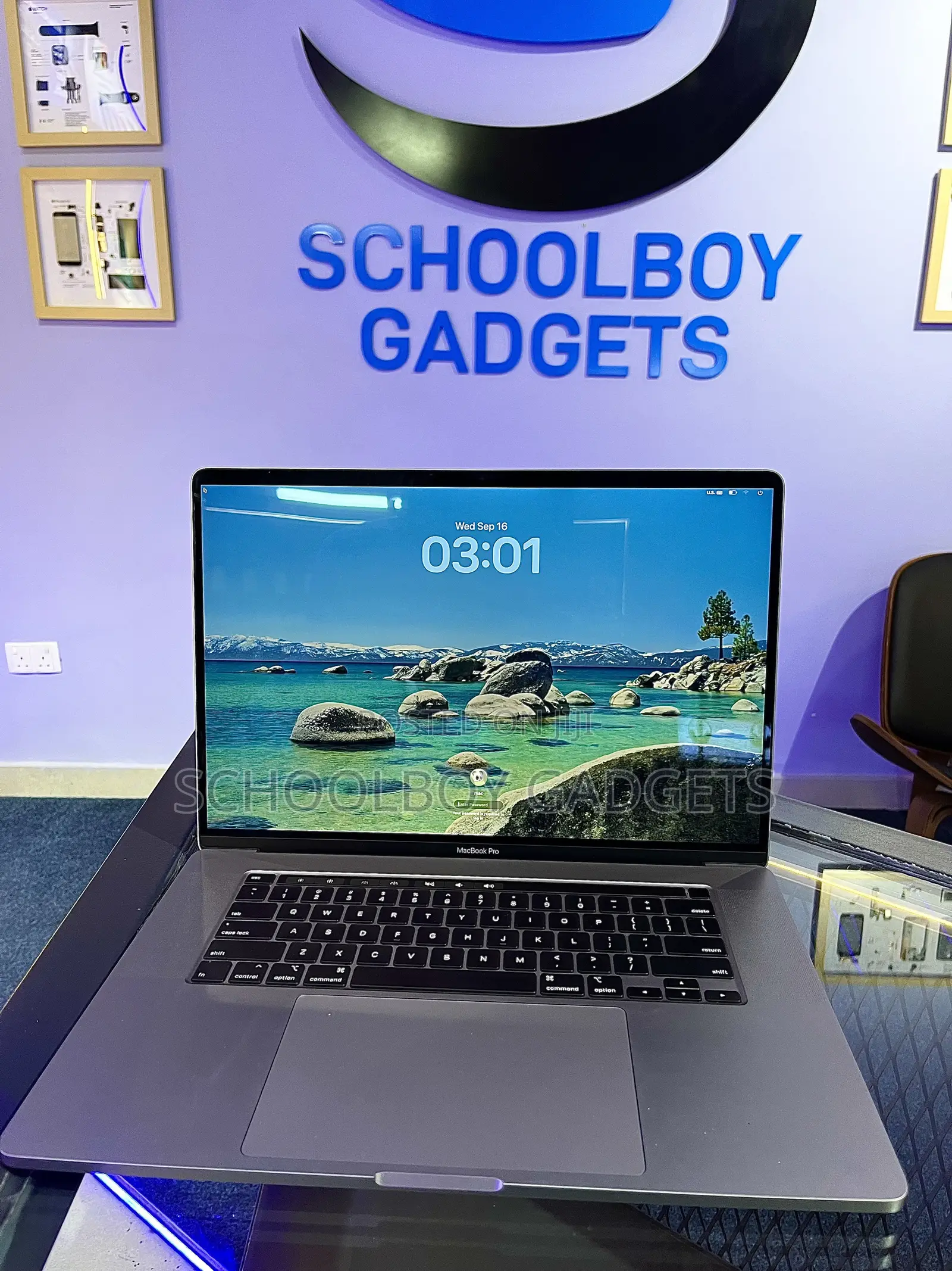 Laptop Apple MacBook 2019 16GB Intel Core i7 SSD 512GB