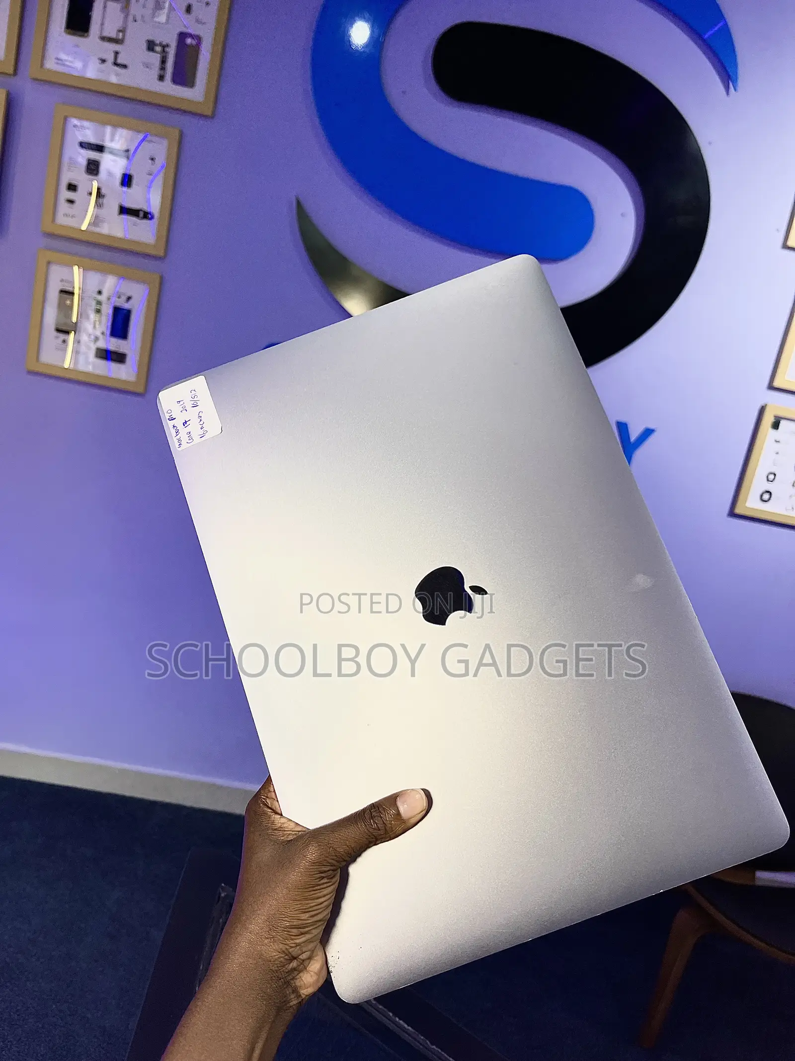 Laptop Apple MacBook 2019 16GB Intel Core i7 SSD 512GB