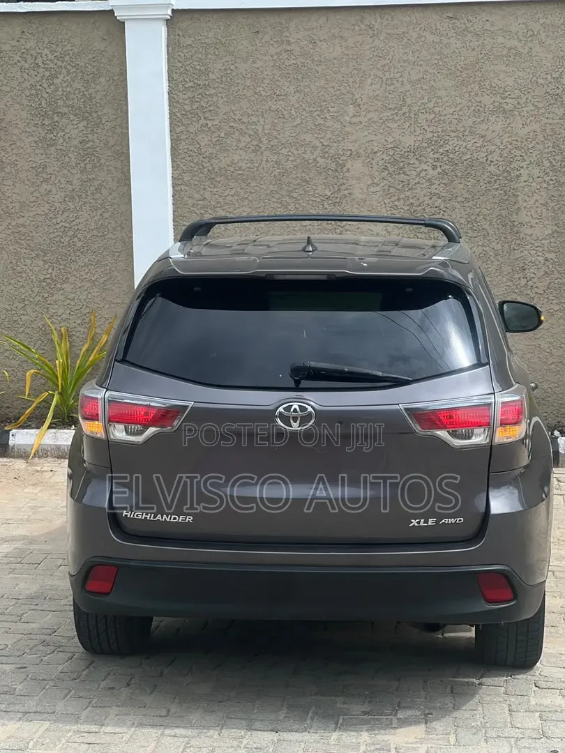 Toyota Highlander 2016 Brown