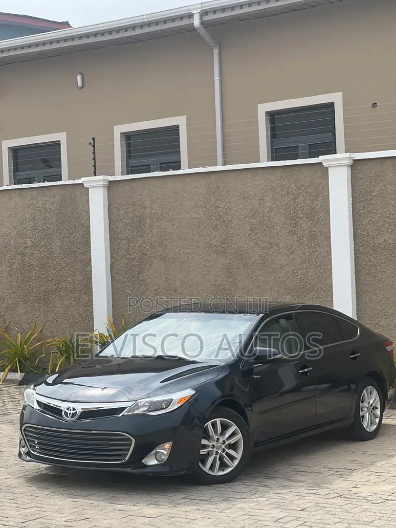 Toyota Avalon 2015 Black