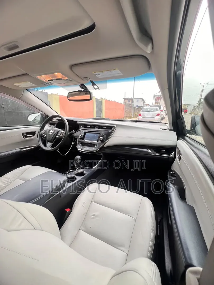 Toyota Avalon 2015 Black