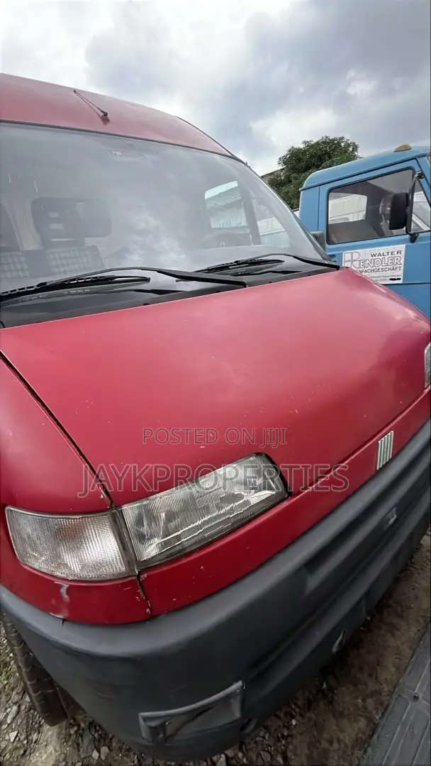 Fiat Ducato 1996 Red