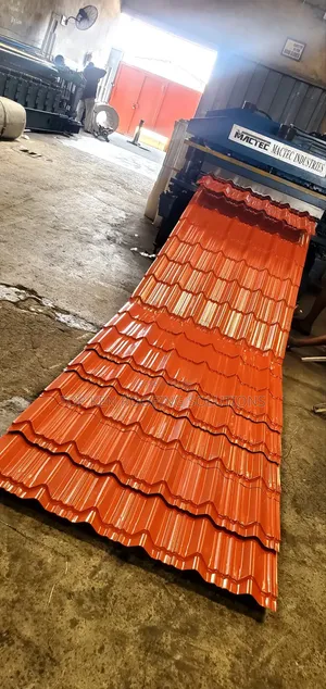 Strong-Profile Look 0.70(B)mm TC Red Step Tile Roofing Sheets