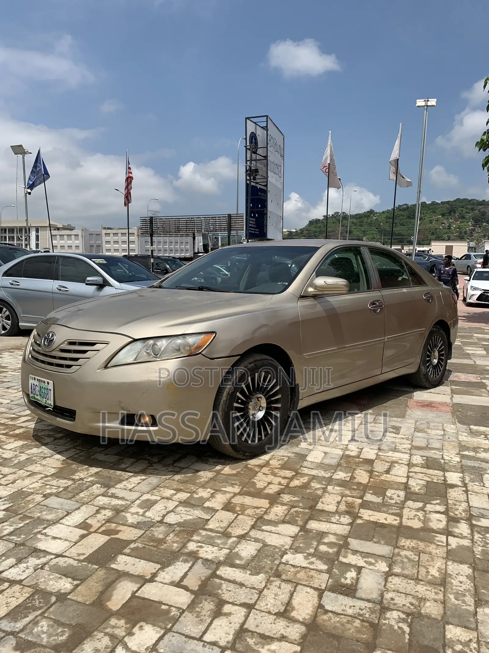 Toyota Camry LE 4dr Sedan (2.4L 4cyl 5A) 2008 Gold