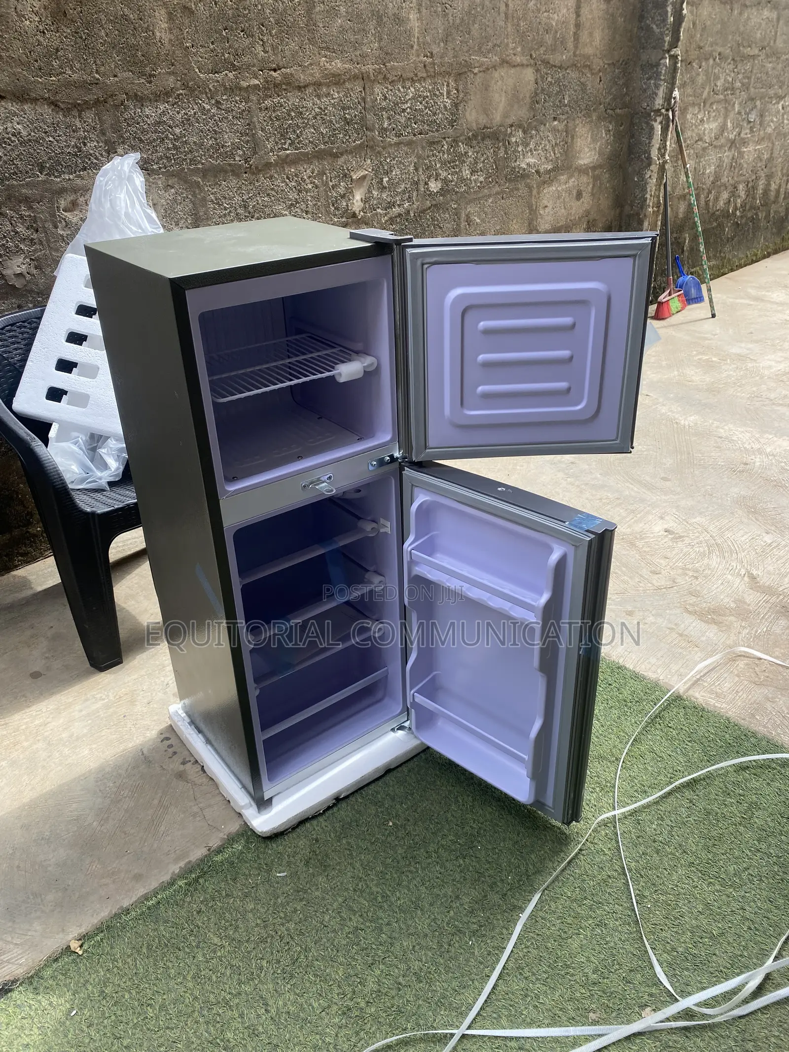 Snowsea BCD-166 120L Top Freezer Fridge for Grocery Organization