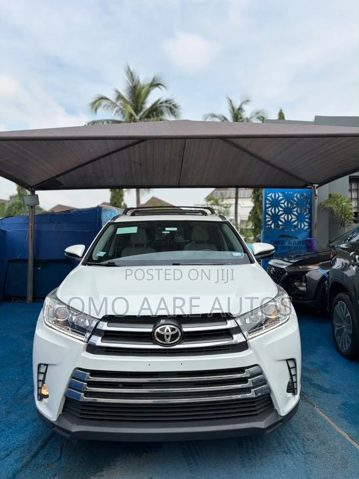Toyota Highlander Limited Platinum 4dr SUV AWD (3.5L 6cyl 6A) 2015