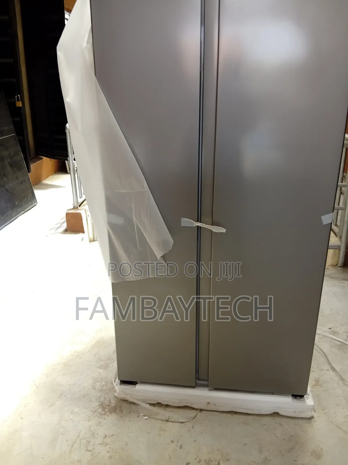 Brand-New Hisense RC-67WSI Refrigerator With Separate Freezer