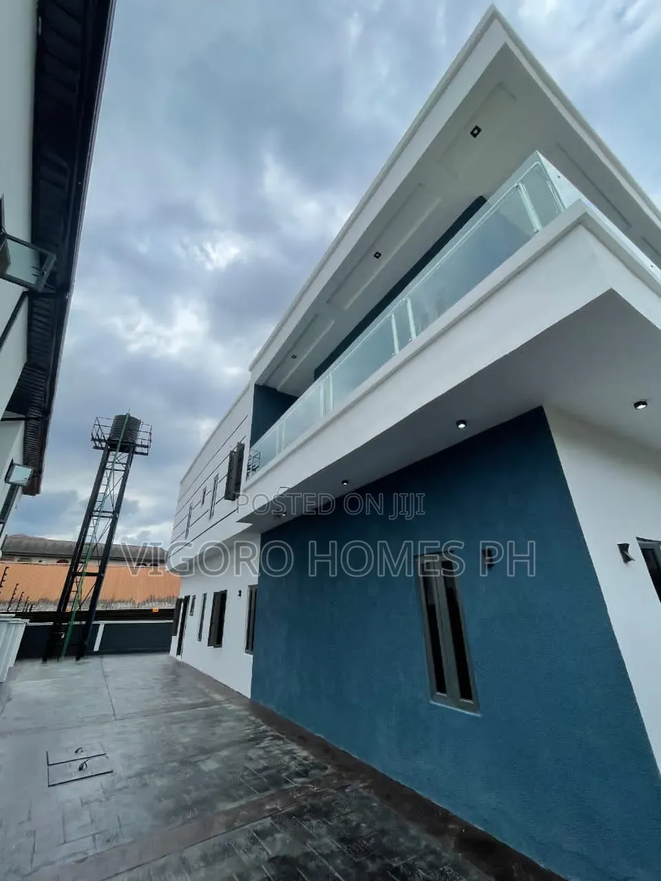4bdrm Duplex in Akwaka Off Sars Road, Port-Harcourt for sale