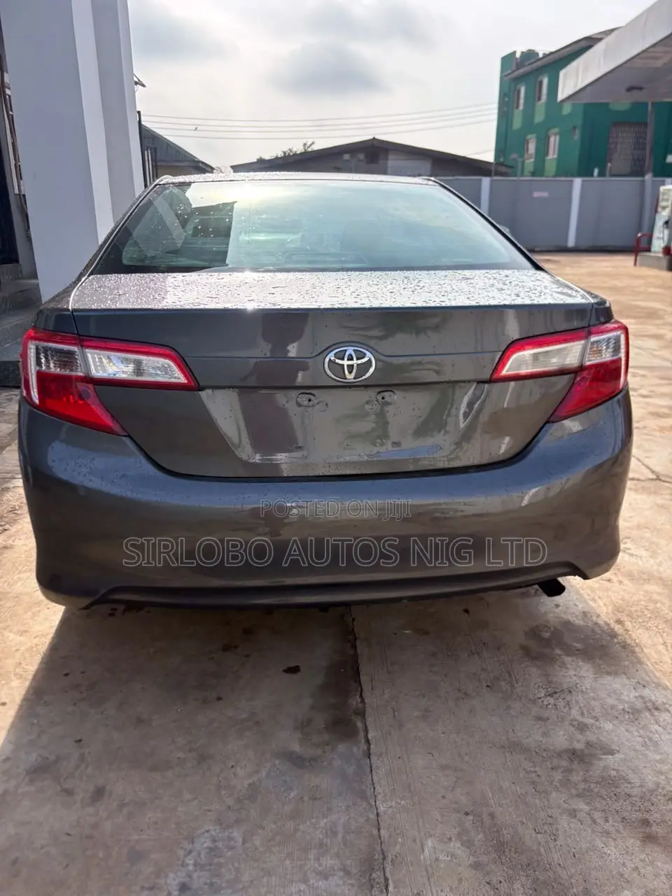 Toyota Camry L 4dr Sedan (2.5L 4cyl 6A) 2014 Gray