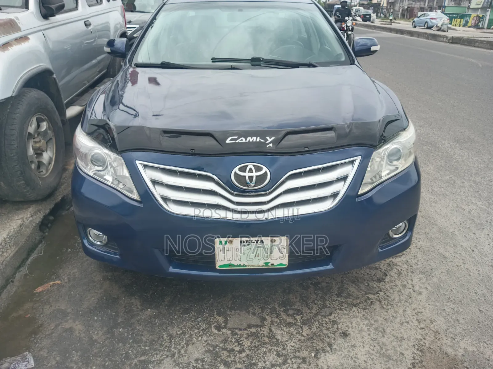 Toyota Camry XLE 4dr Sedan (2.5L 4cyl 6A) 2011 Blue