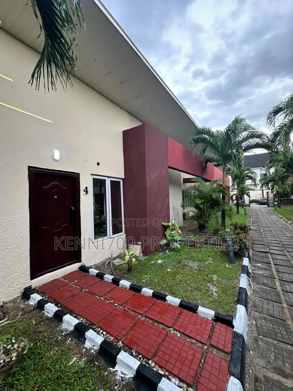 2bdrm Bungalow in Orchid Lekki, VGC / Ajah for sale