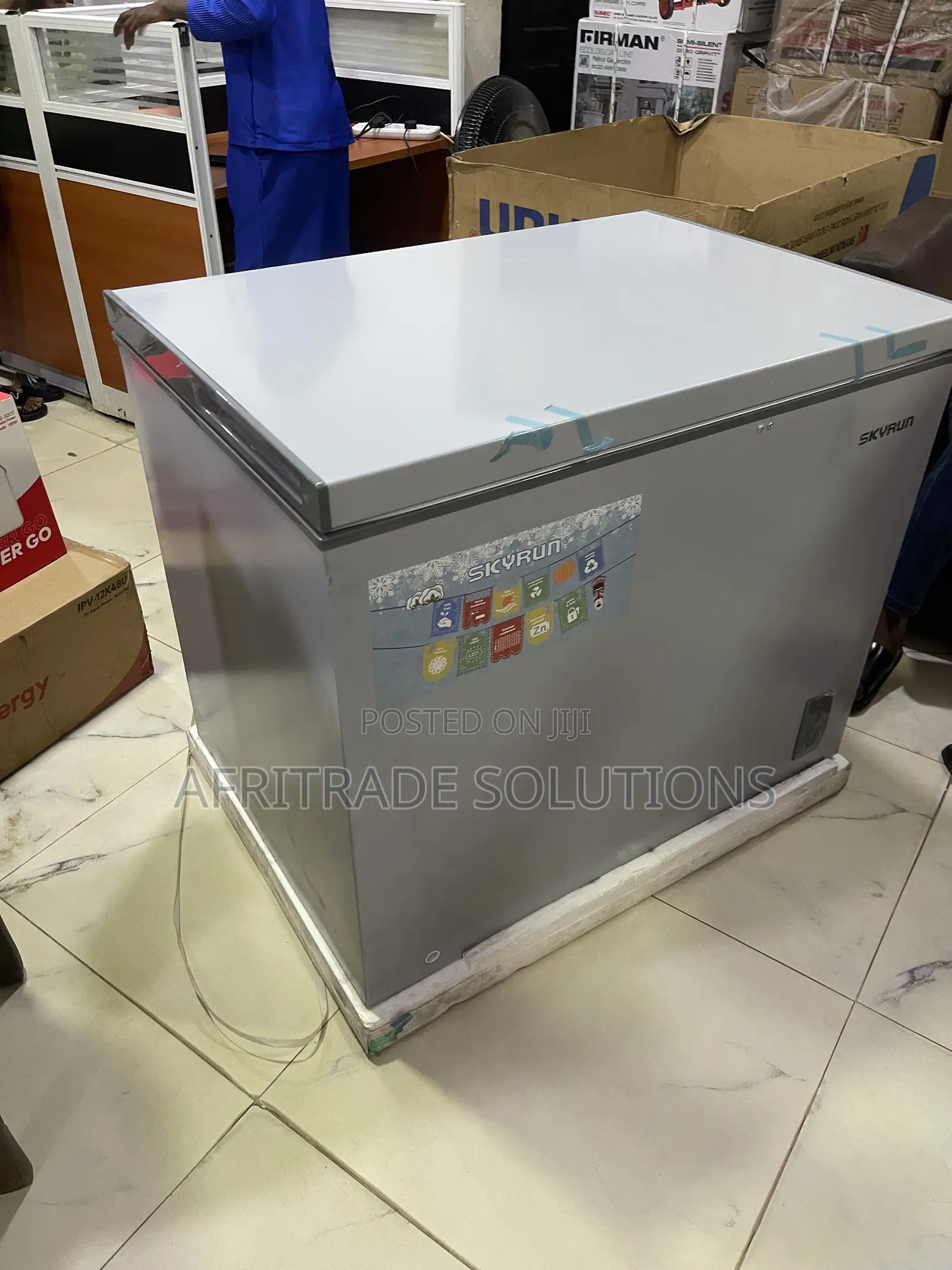 Skyrun Chest Freezer 260 Litres – Your Extra Food Storage Space
