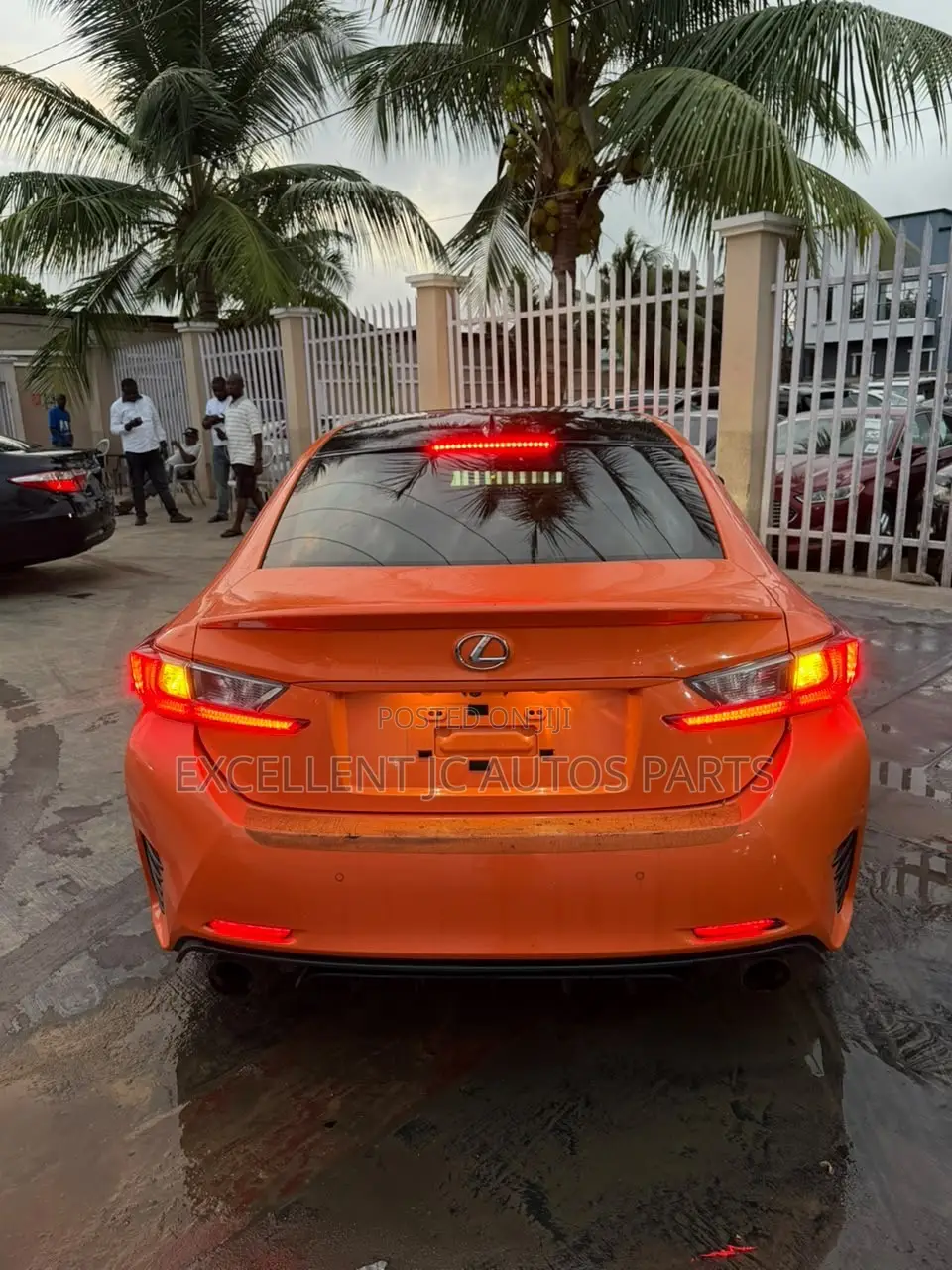 Lexus RC 350 AWD 2015 Orange