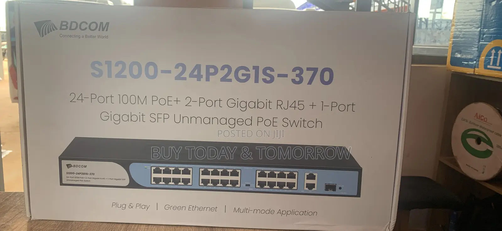 BDCOM 24 Port 100m poE + 2 Gigabit RJ45 Switch