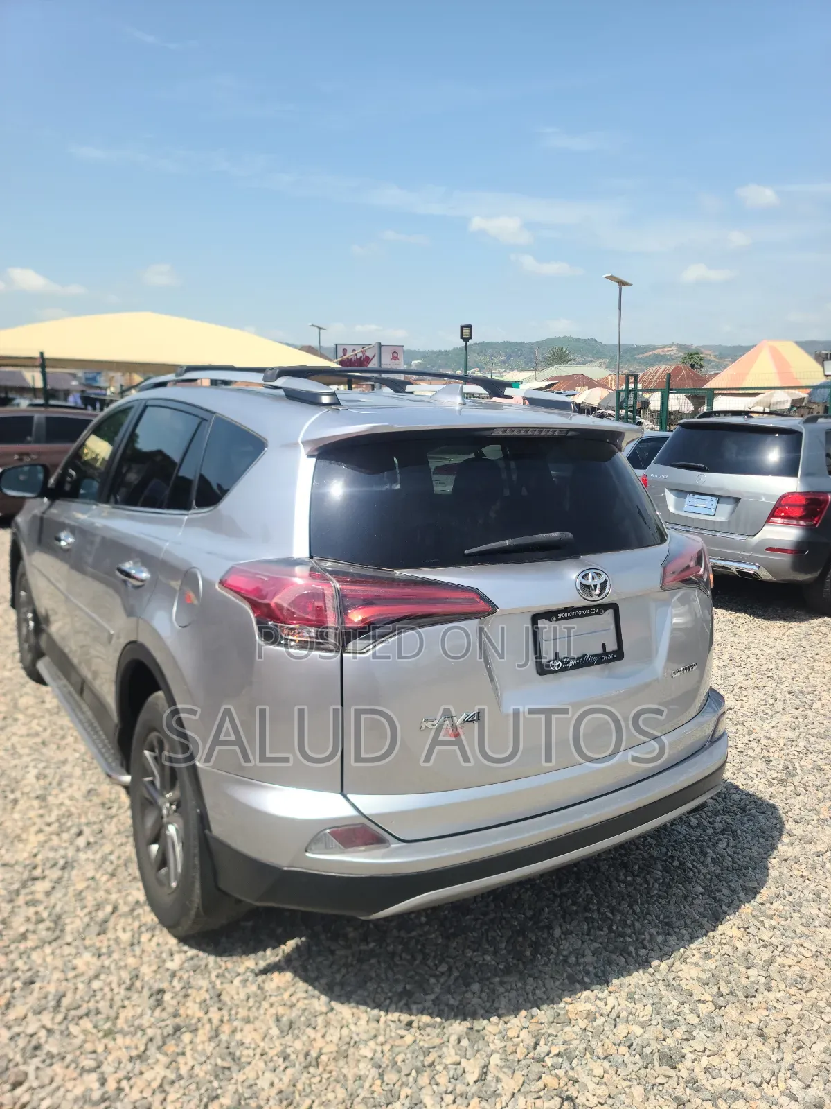 Toyota RAV4 Limited 4dr SUV AWD (2.5L 4cyl 6A) 2018 Silver