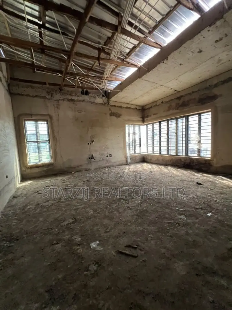 4bdrm House in Karsana, Dape for sale