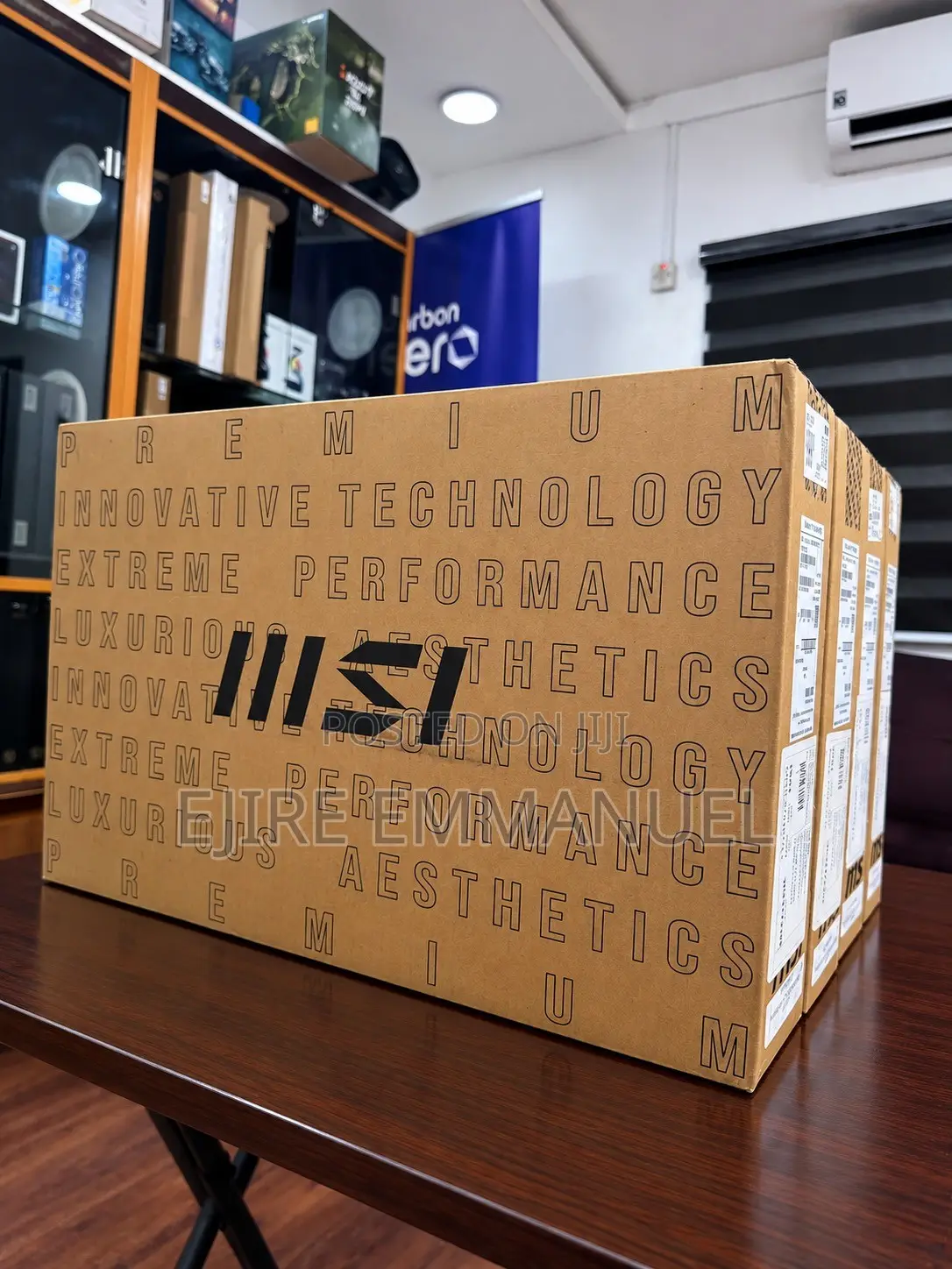 New Laptop MSI Katana 15 8GB Intel Core i7 SSD 512GB