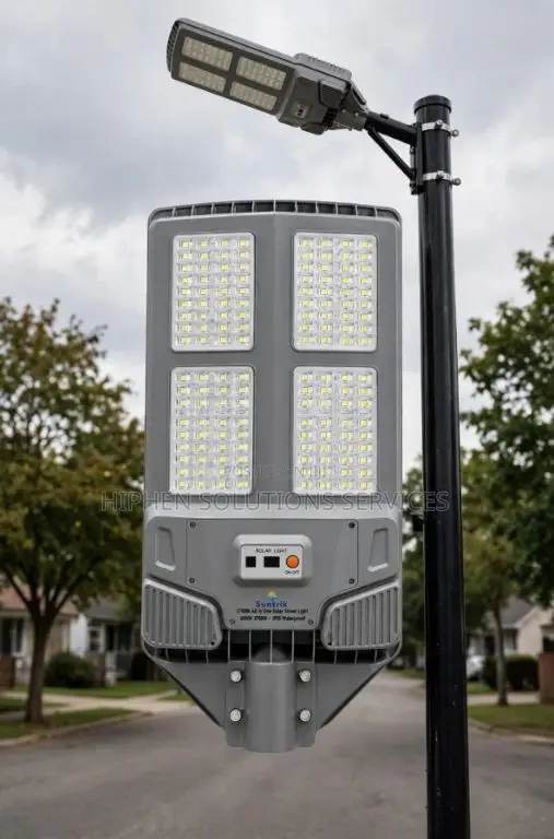 Suntrik 2700W Solar Street Light for Parking Areas