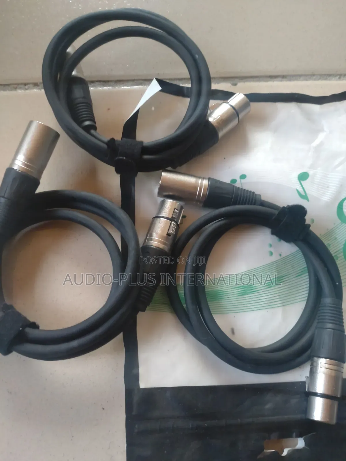 AUDIO/DMX512 Signal Lights/XLR Balanced XLR Cable Noise Shield 1m.