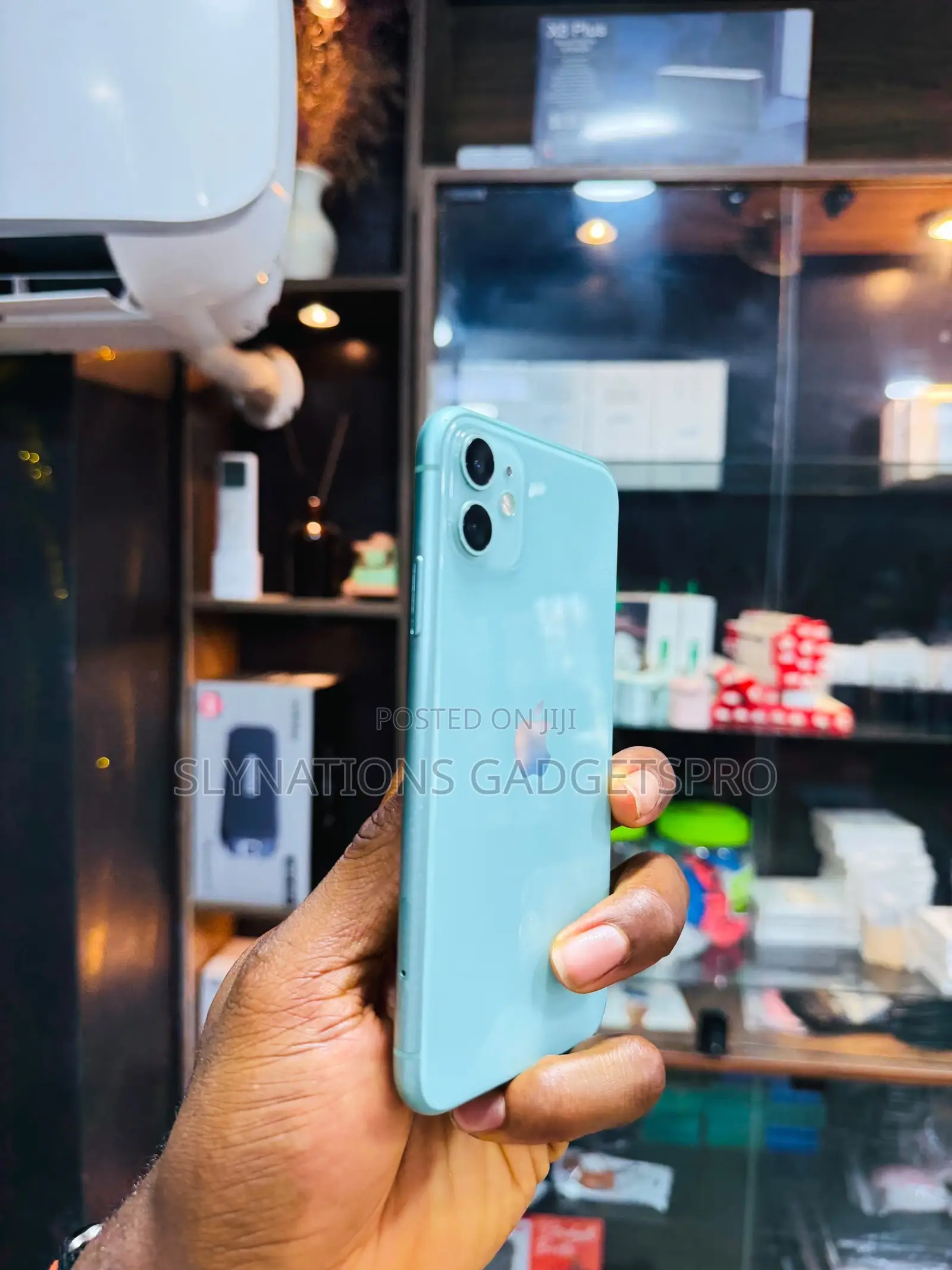 Apple iPhone 11 64 GB Green