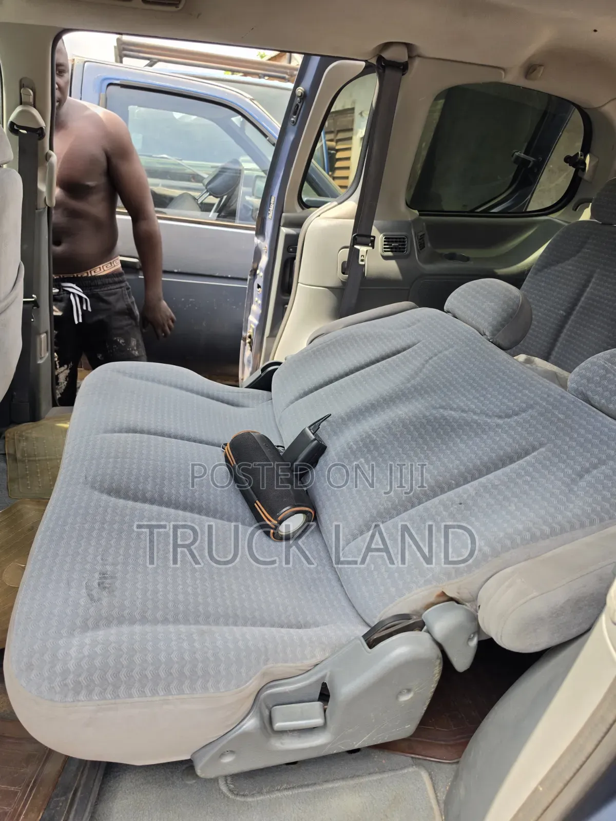Nissan Quest 2021 Blue