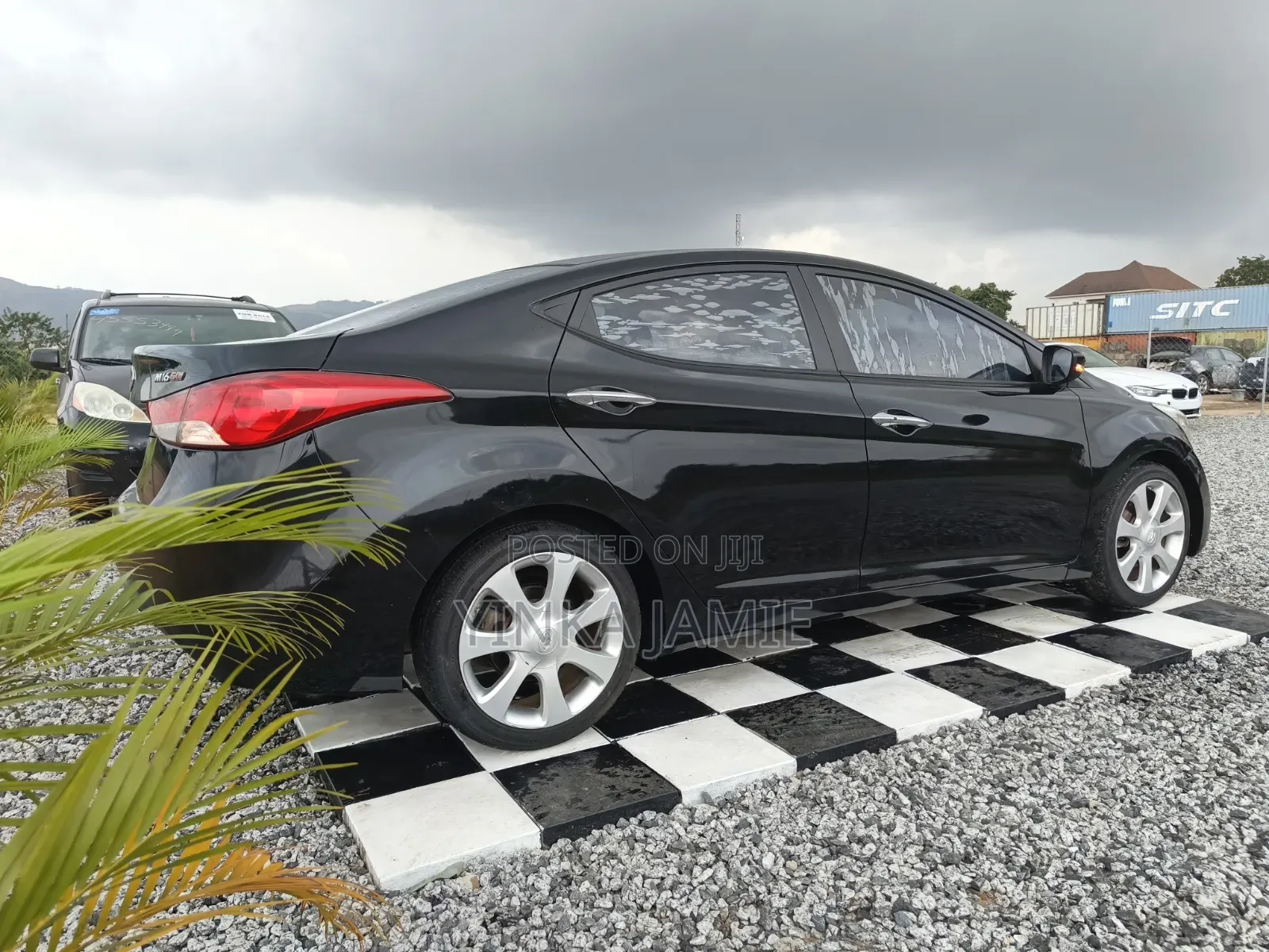 Hyundai Elantra GLS Automatic 2011 Black
