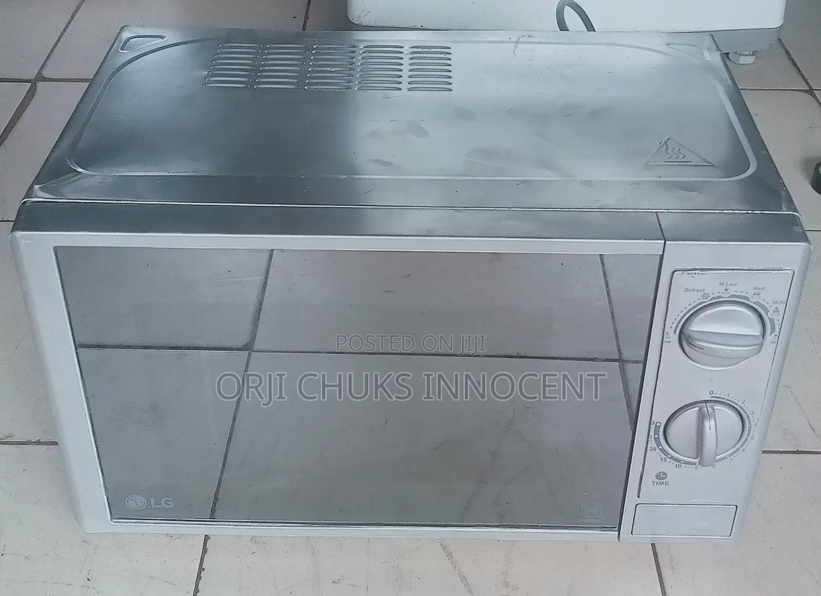 LG Microwave -Tokunbo