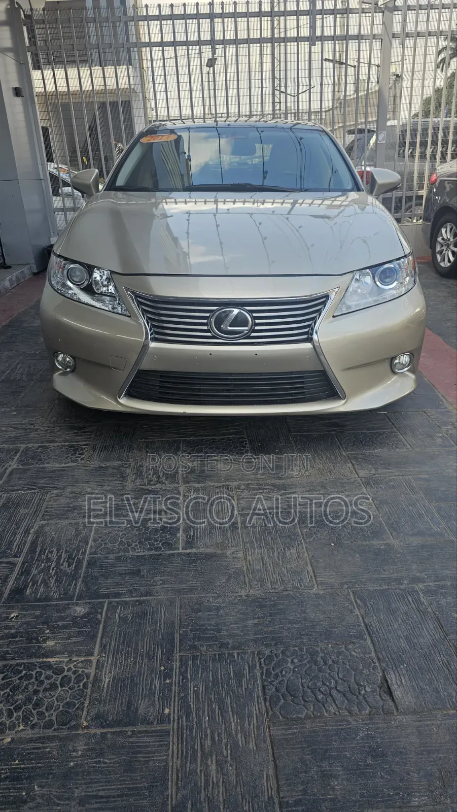 Lexus ES 2013 Gold