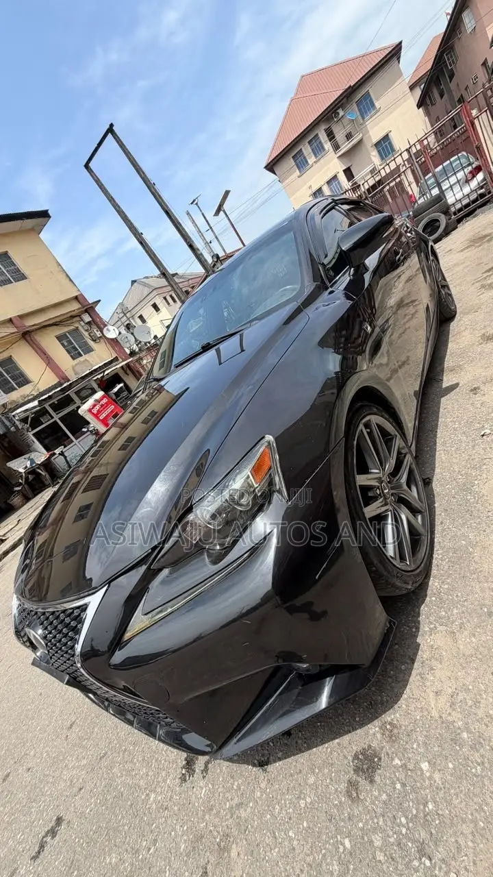 Lexus IS 350 AWD 2016 Black
