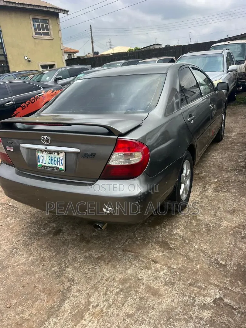 Toyota Camry 2003 Brown