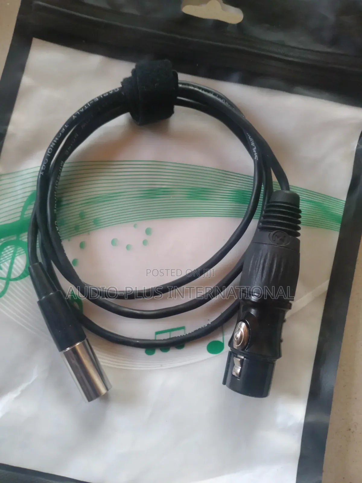 4pin Mini XLR TA4F to Main Female 3pin XLR 1m.GOLD Plated