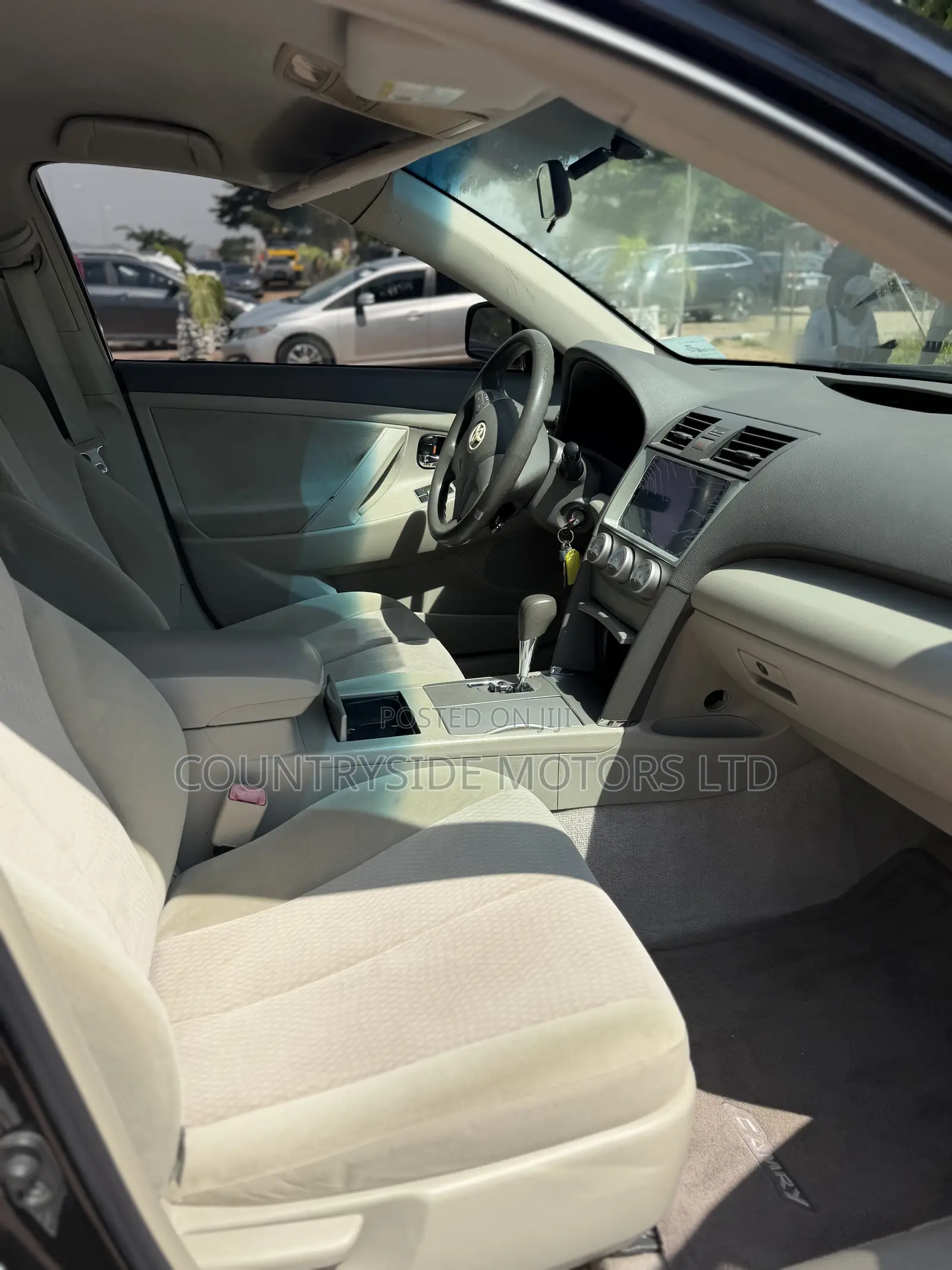 Toyota Camry LE 4dr Sedan (2.5L 4cyl 6AM) 2010 Black
