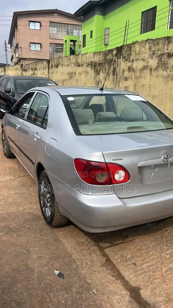 Toyota Corolla 2005 Silver