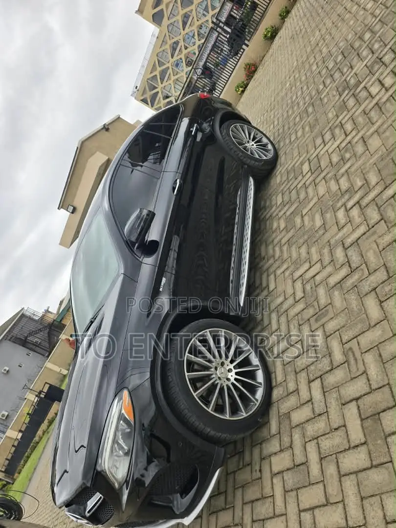 Mercedes-Benz GLE-Class 2017 Black
