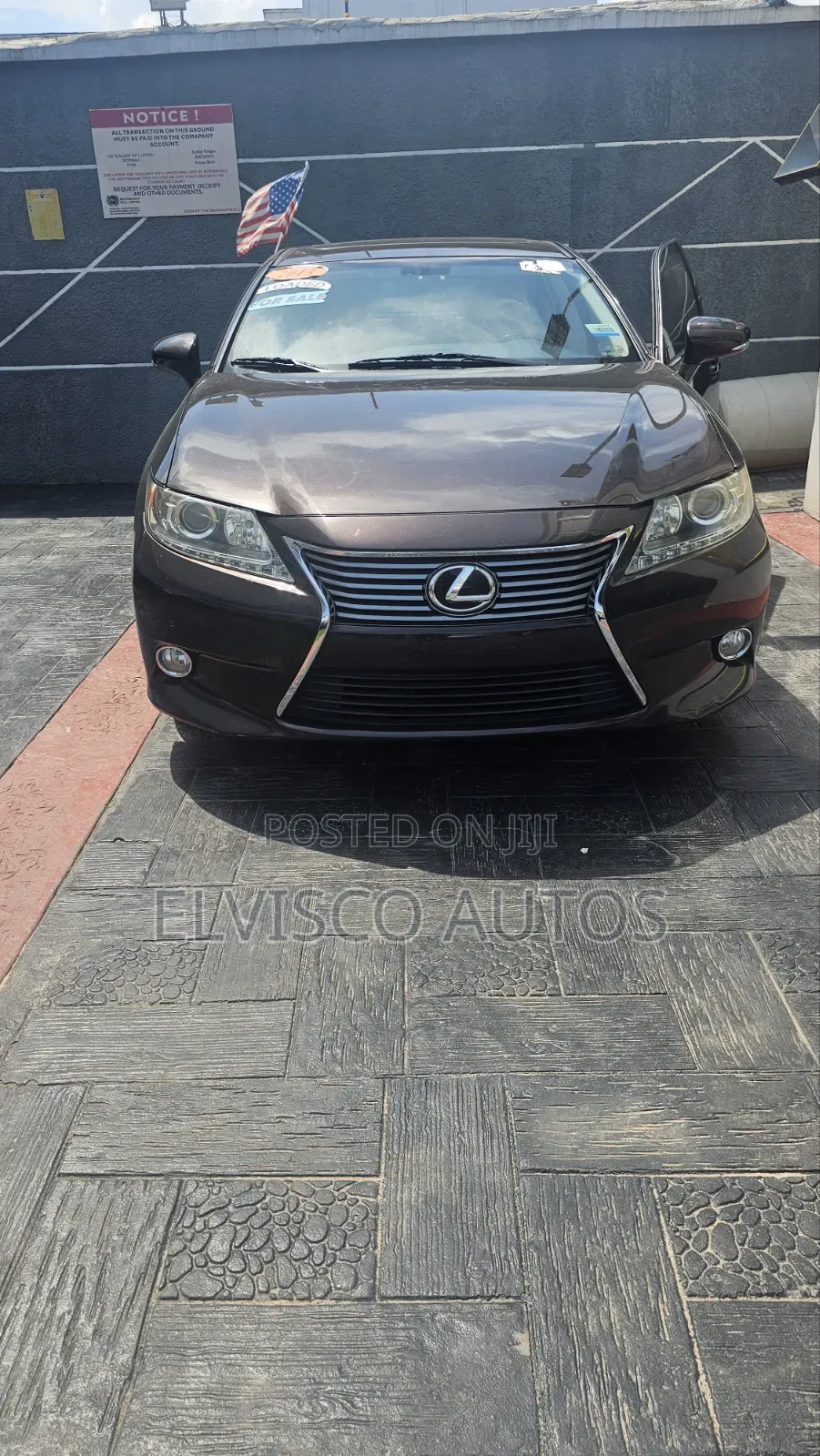 Lexus ES 2013 Brown