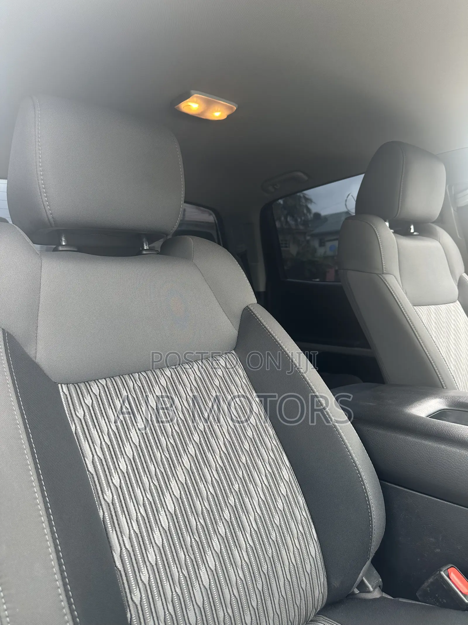 Toyota Tundra SR5 2021 White