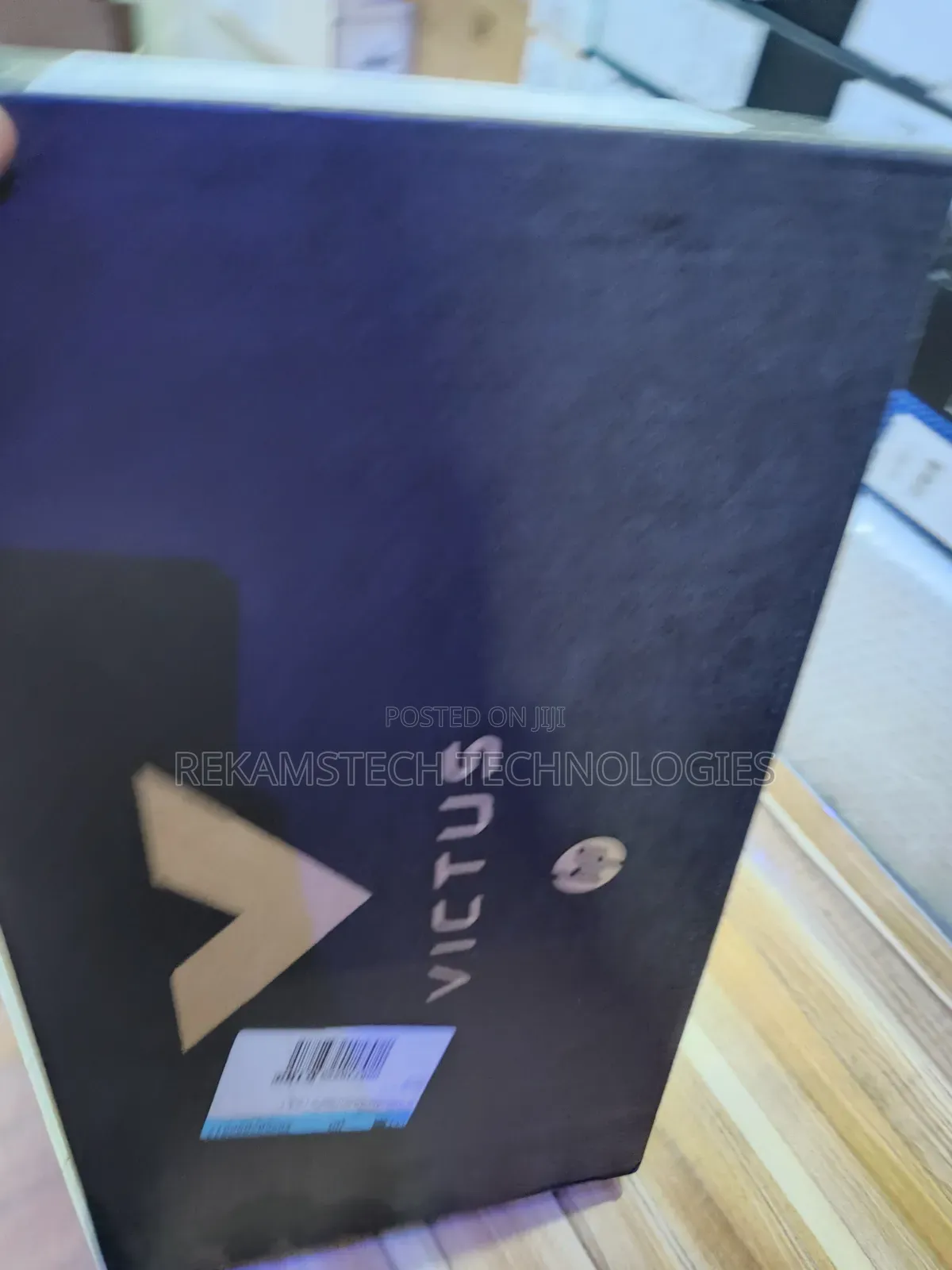 New Laptop HP Victus 15 16GB Intel Core i7 SSD 1T