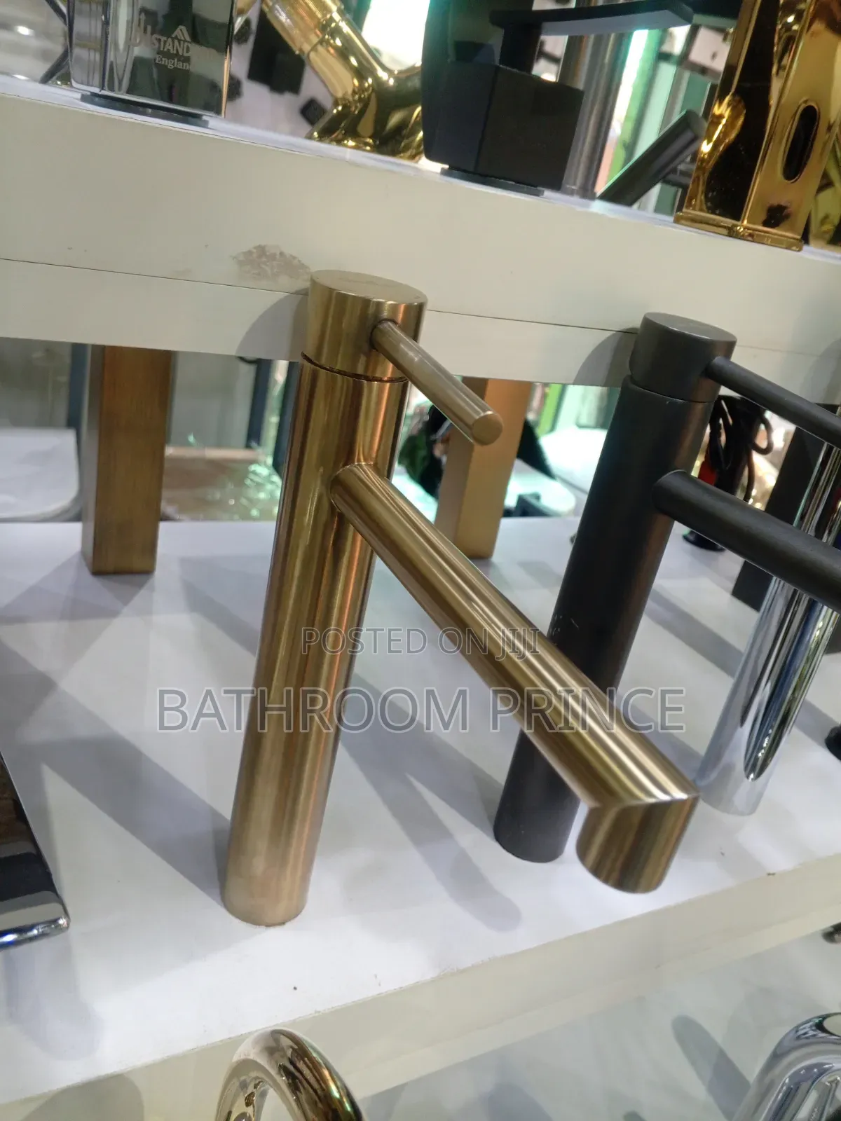 Long Head Gold Countertop Basin Mixer Tap