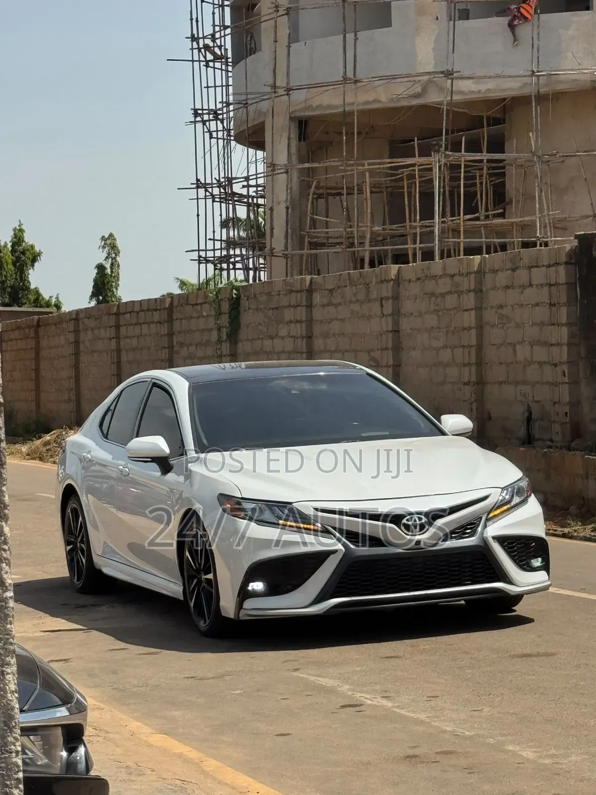 Toyota Camry 2019 White