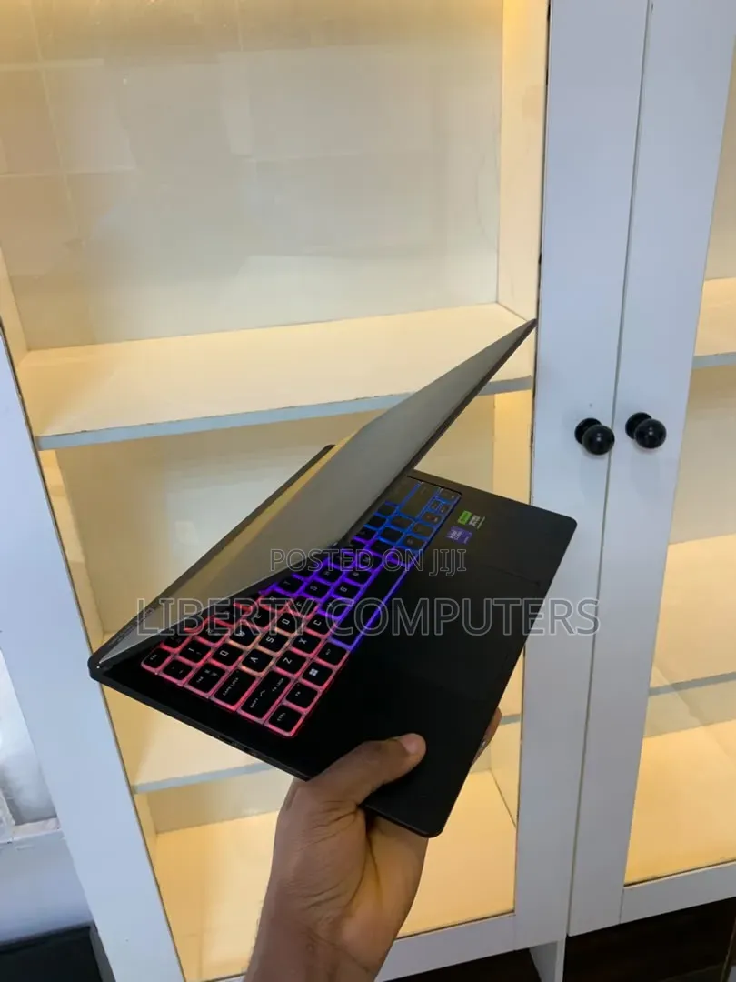 Laptop HP Omen Transcend 14-fb0023dx 16GB Intel Core Ultra 7 SSD 1T
