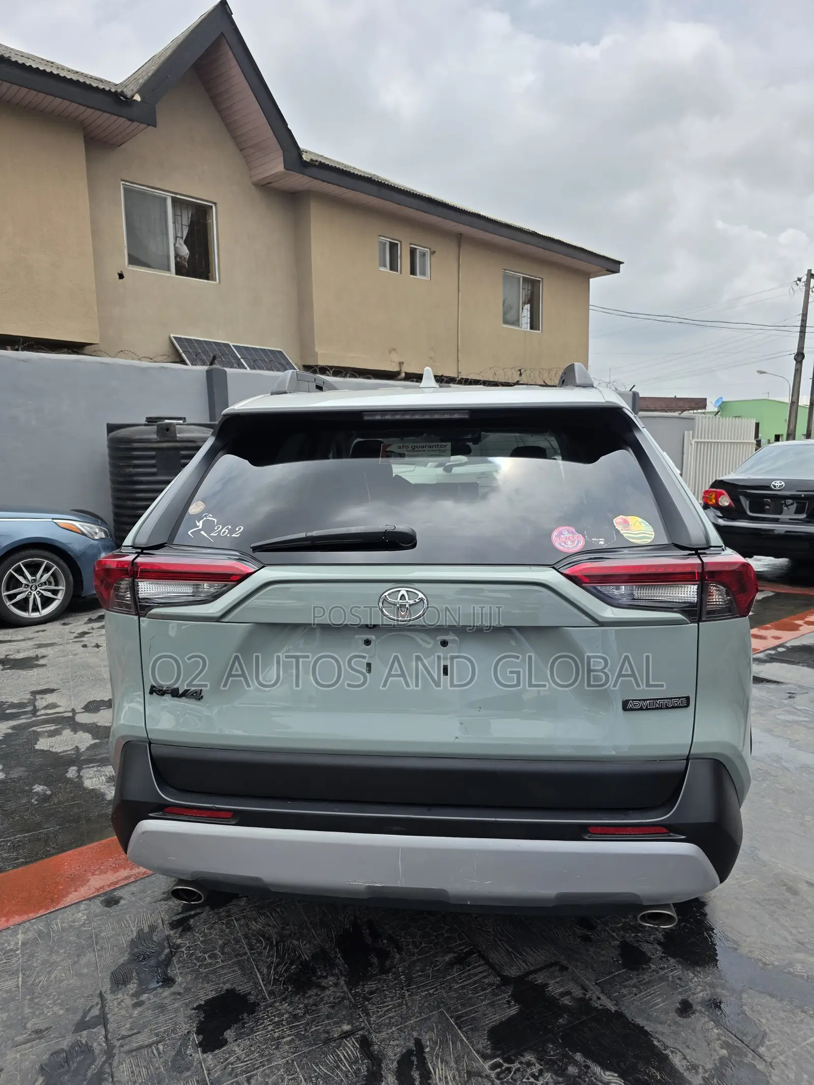 Toyota RAV4 Adventure AWD 2020 Green