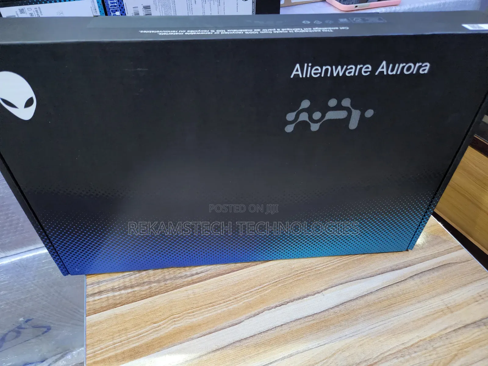 New Laptop Dell Alienware Aurora 16 32GB Intel Core Ultra 9 SSD 2T