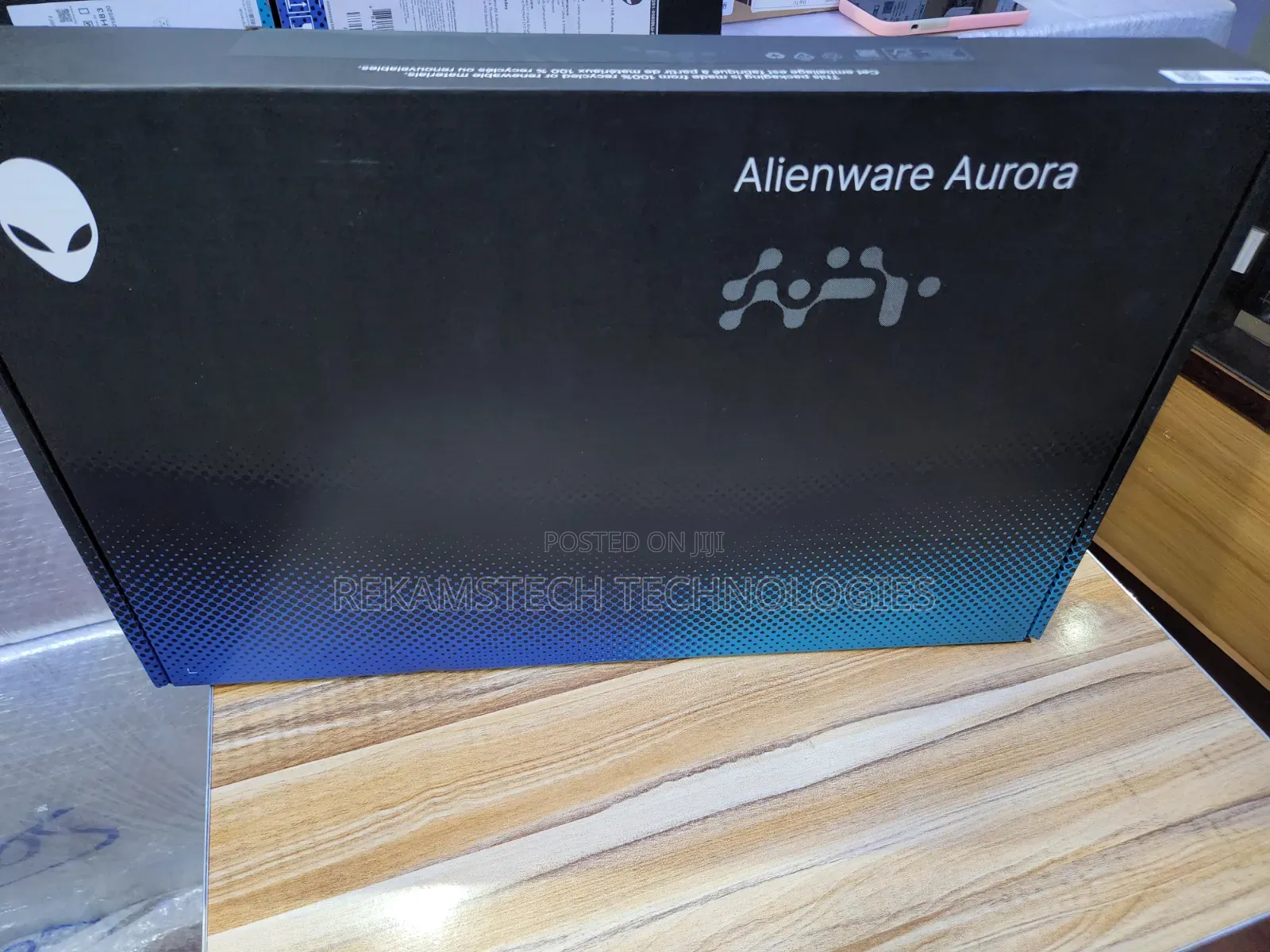 New Laptop Dell Alienware Aurora 16 32GB Intel Core Ultra 7 SSD 1T