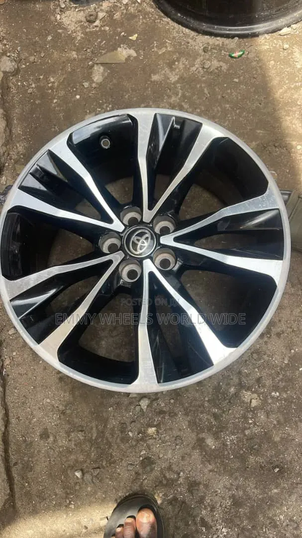 17inches for Toyota Corolla Original Factory Filted Oem Rim Available