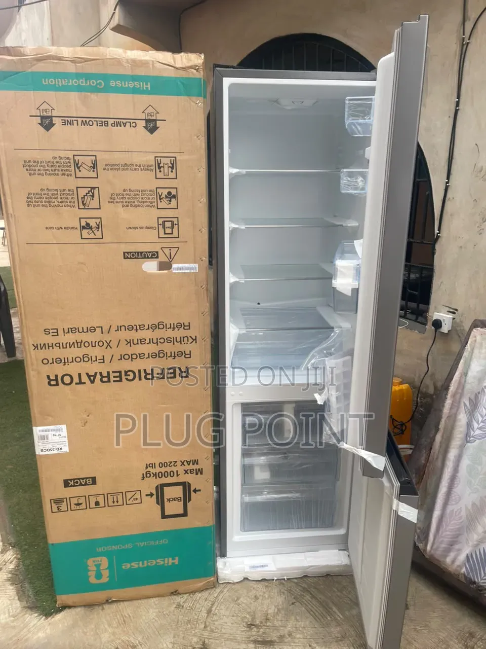Hisense 268L Double Door Fridge and Freezer