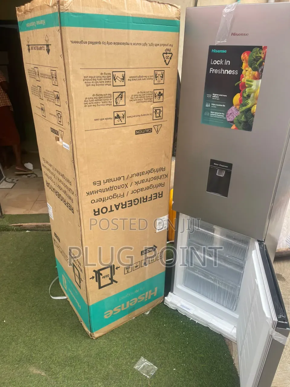 Hisense Bottom Freezer Refrigerator 268 Litres