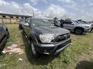 Toyota Tacoma 4dr Double Cab 5.0 ft. SB (2.7L 4cyl 4A) 2014 Gray